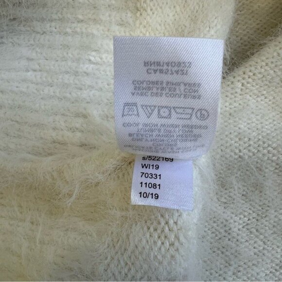 LOFT Fuzzy Sweater in Cream - M - Picture 7 of 7